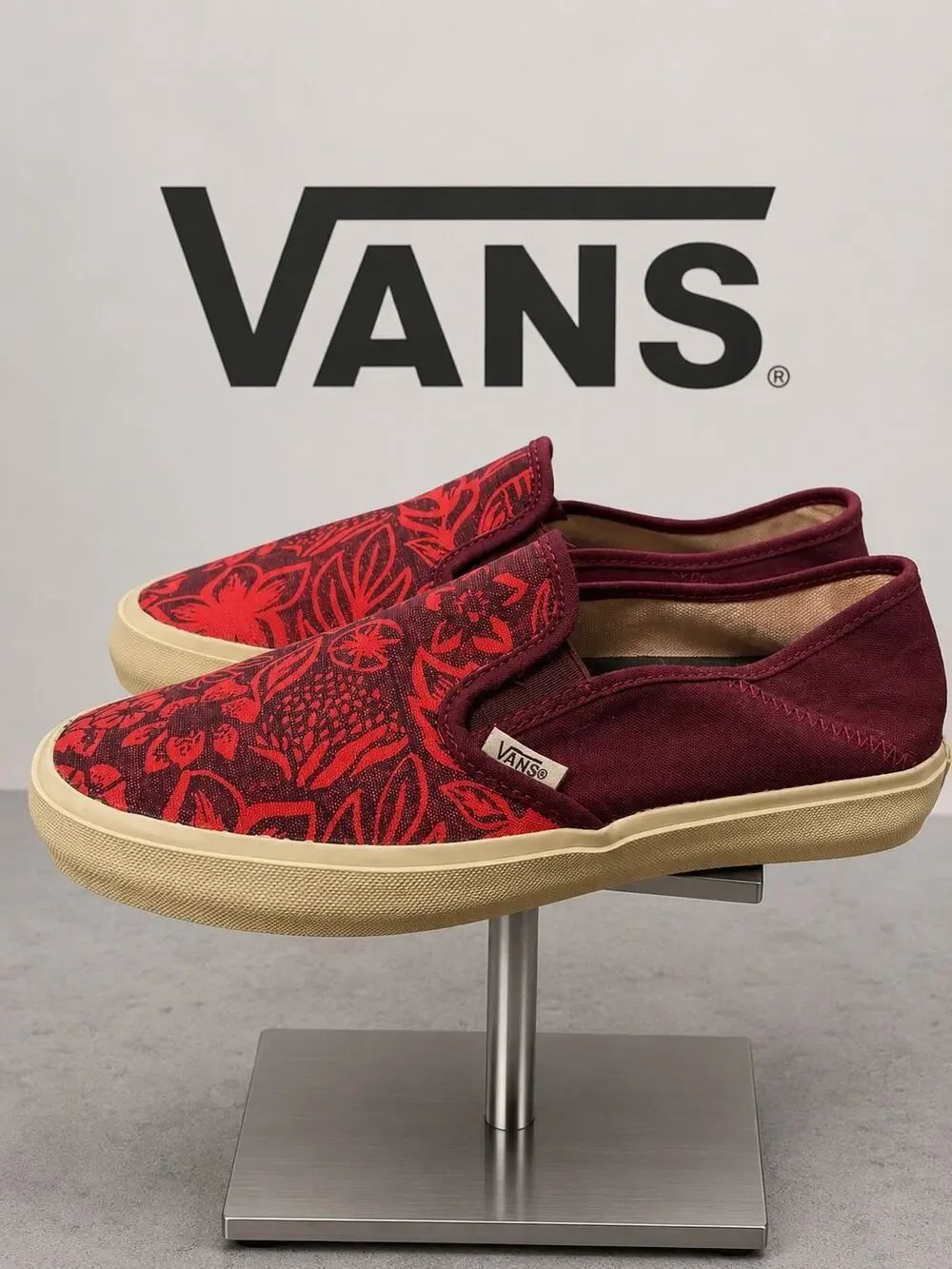 Vans Classic Slip-On Floral Canvas Sneakers Women’s 6.5 Burgundy Red